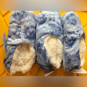 3 pairs of Cozy Blue and Cream Slippers